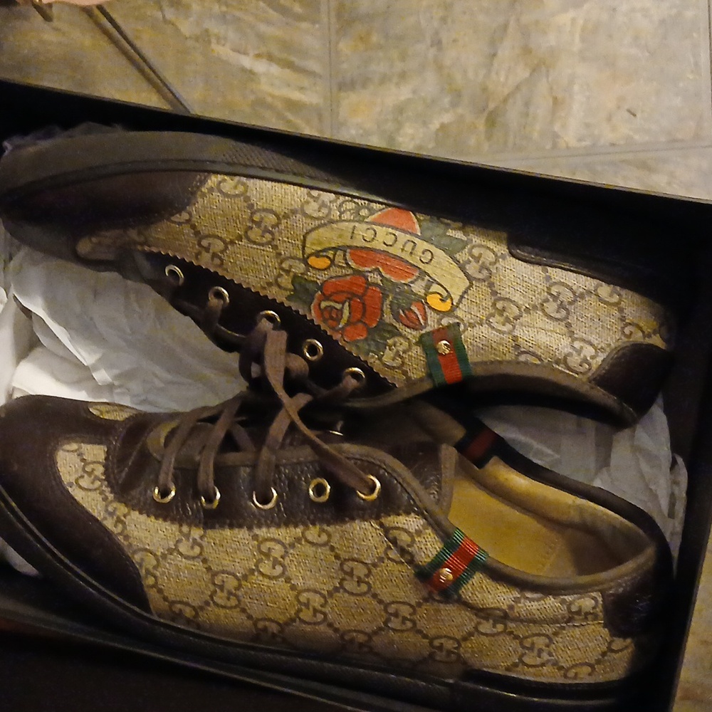 Gucci vintage shoes